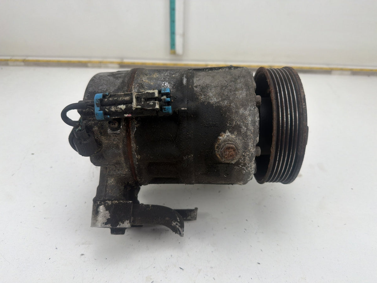 2010-2011 Buick Allure LaCrosse A/C Compressor Assembly OEM