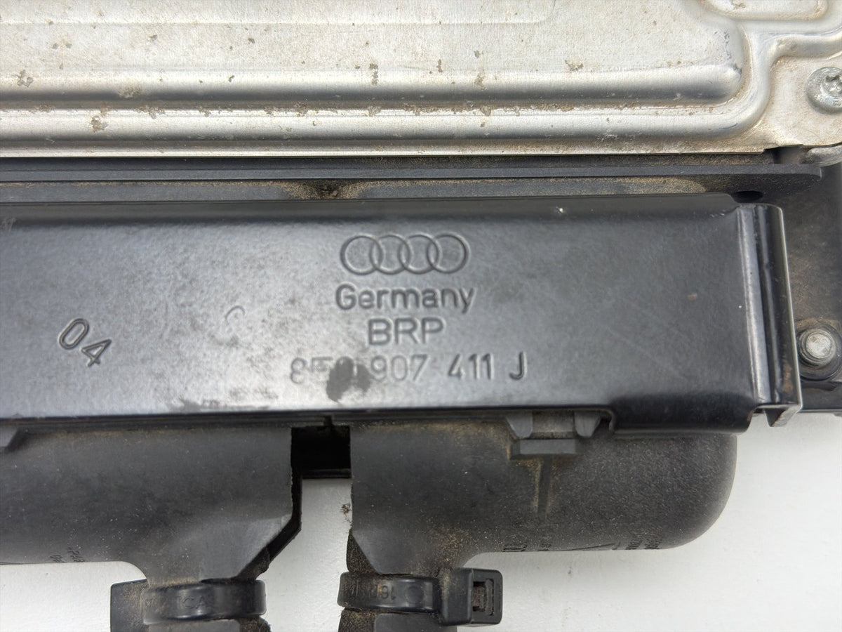 2008-2009 Audi TT 2.0L Engine Computer Control Module Unit ECU 8J0907115T OEM