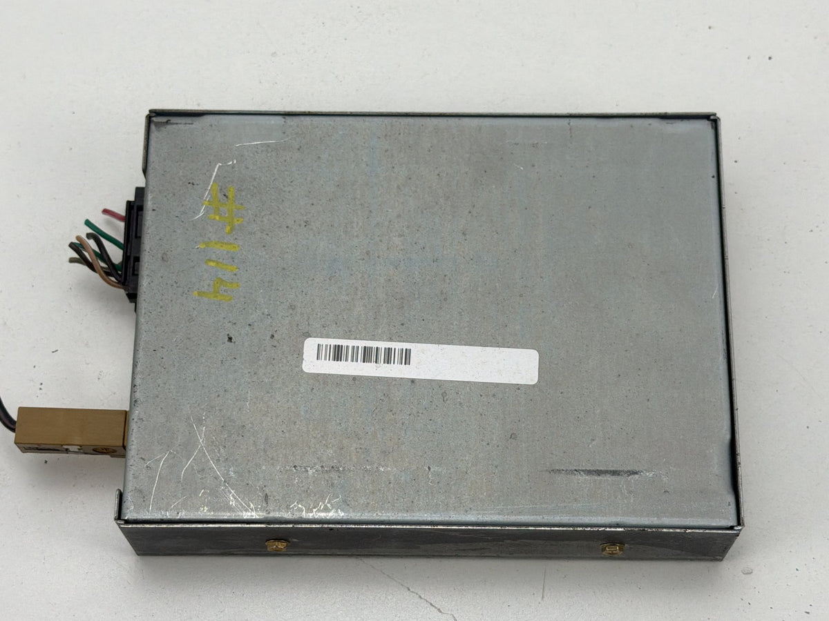2008 GMC Yukon XL 1500 Satellite Radio Receiver Control Module 28126669 OEM