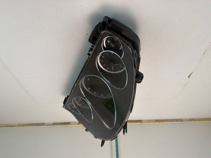 2010-2013 Mercedes-Benz W207 E350-Instrument Cluster Speedometer A2129004209 OEM