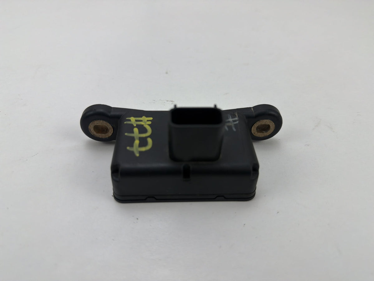 2010-2012 Cadillac SRX Anti-Lock Brake Electronic Stability Yaw Rate Sensor OEM