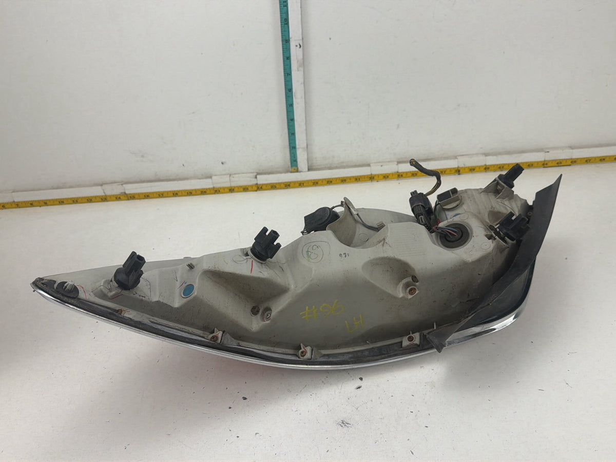 2010-2013 Buick LaCrosse Rear Left Driver Side Tail Light 20856167 OEM
