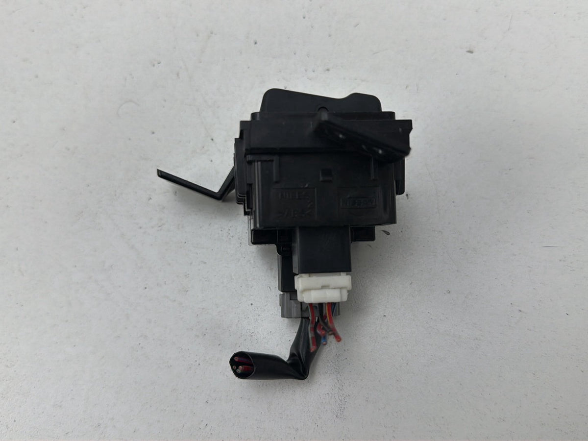 2004-2009 Nissan 350Z Convertible Roadster Top Roof Open Close TCS OFF Switch