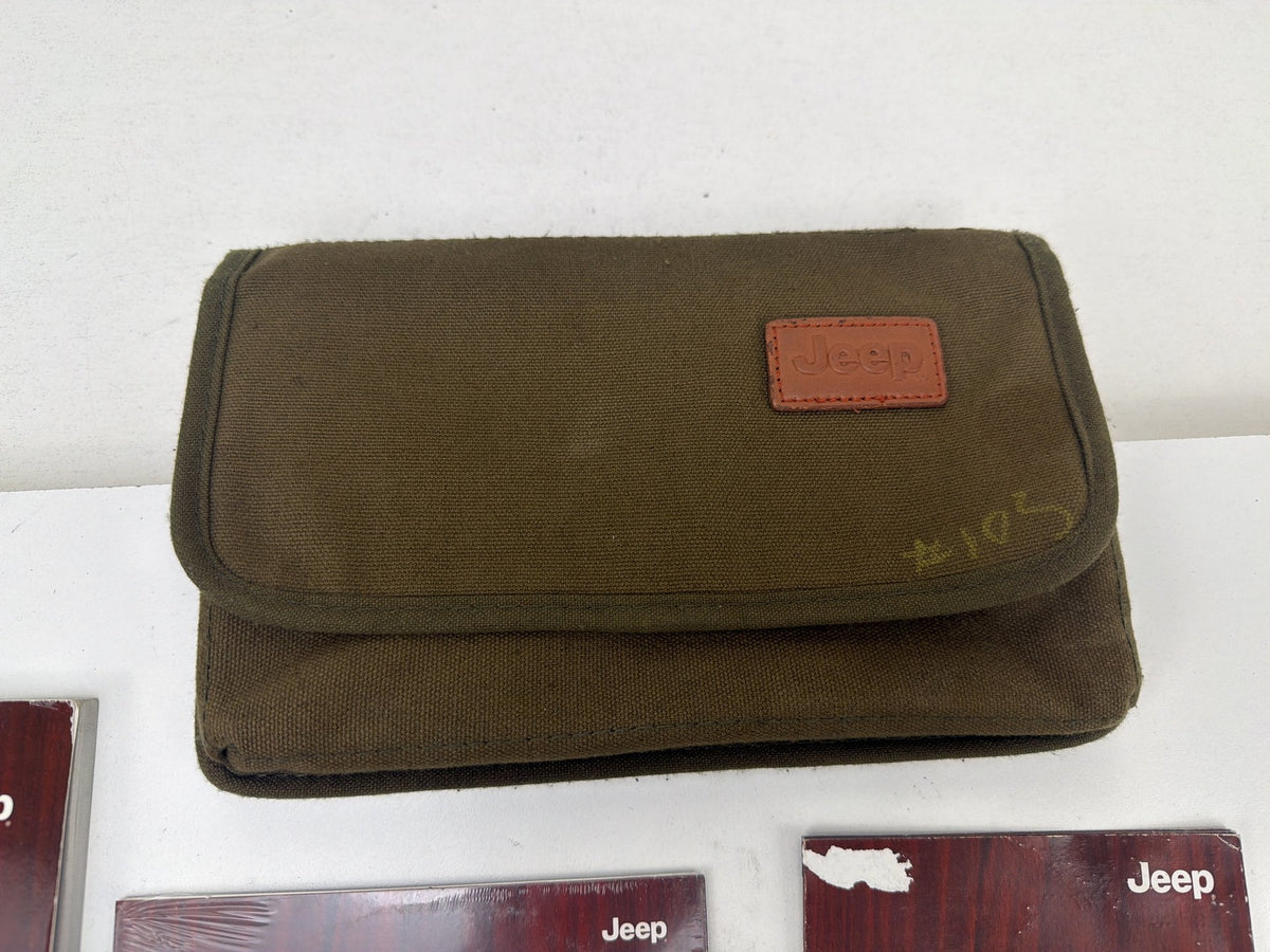 2014 Jeep Grand Cherokee Owners Manual Set User Guide Case OEM