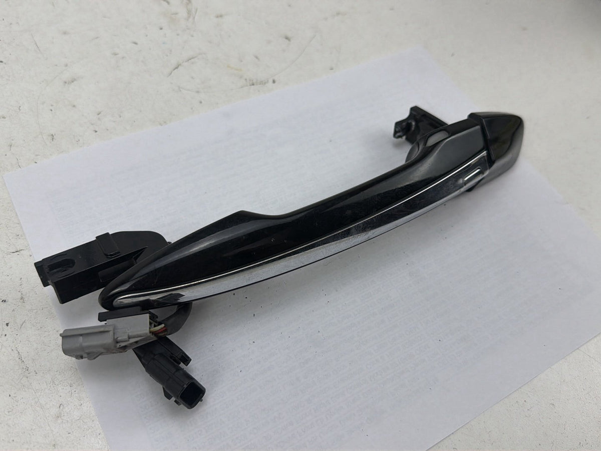 2014-2021 Infiniti Q50 Front Right Passenger Side Exterior Door Handle OEM