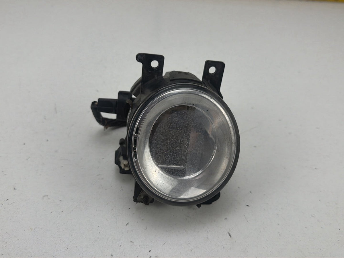 2014-2019 Infiniti Q50 Front Right Passenger Side LED Fog Light 26150 4GA0A OEM