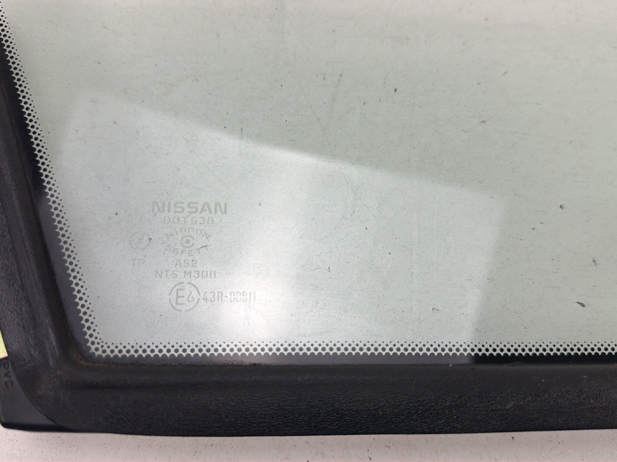 2004-2009 Nissan 350Z Convertible Roadster Center Glass Wind Deflector Screen