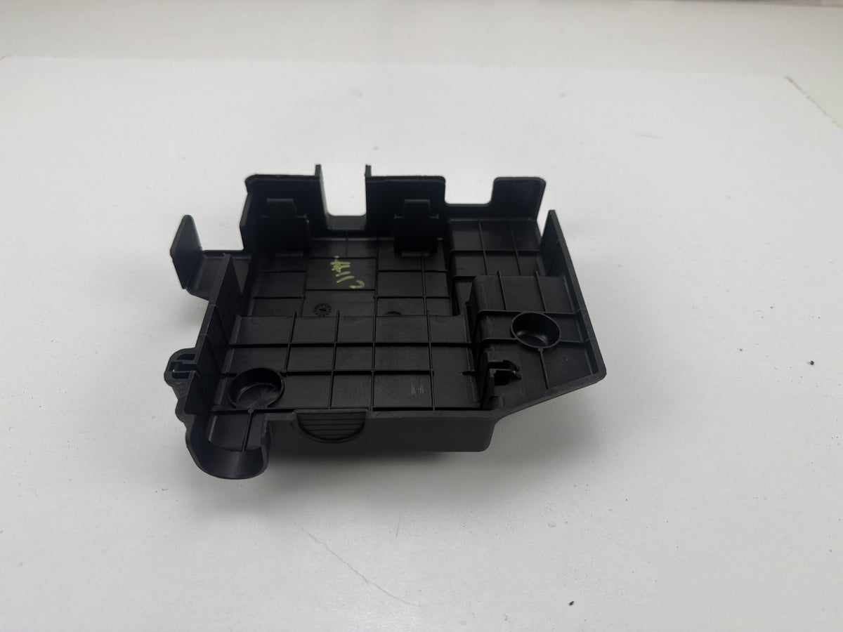 2014-2020 Maserati Quattroporte VI M156 Battery Terminal Fuse Box Cover Trim OEM