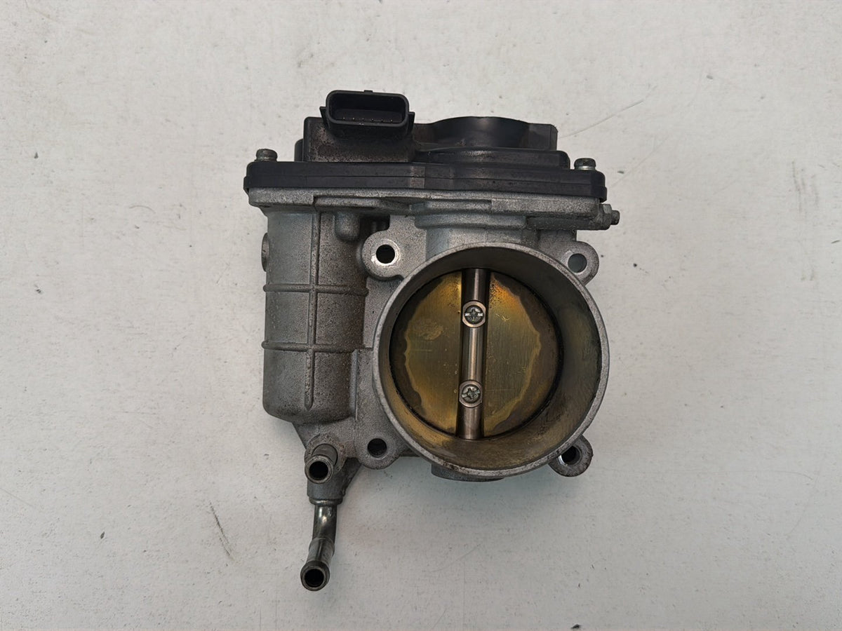 2008-2013 Infiniti G37 Right Side Throttle Body Assembly OEM