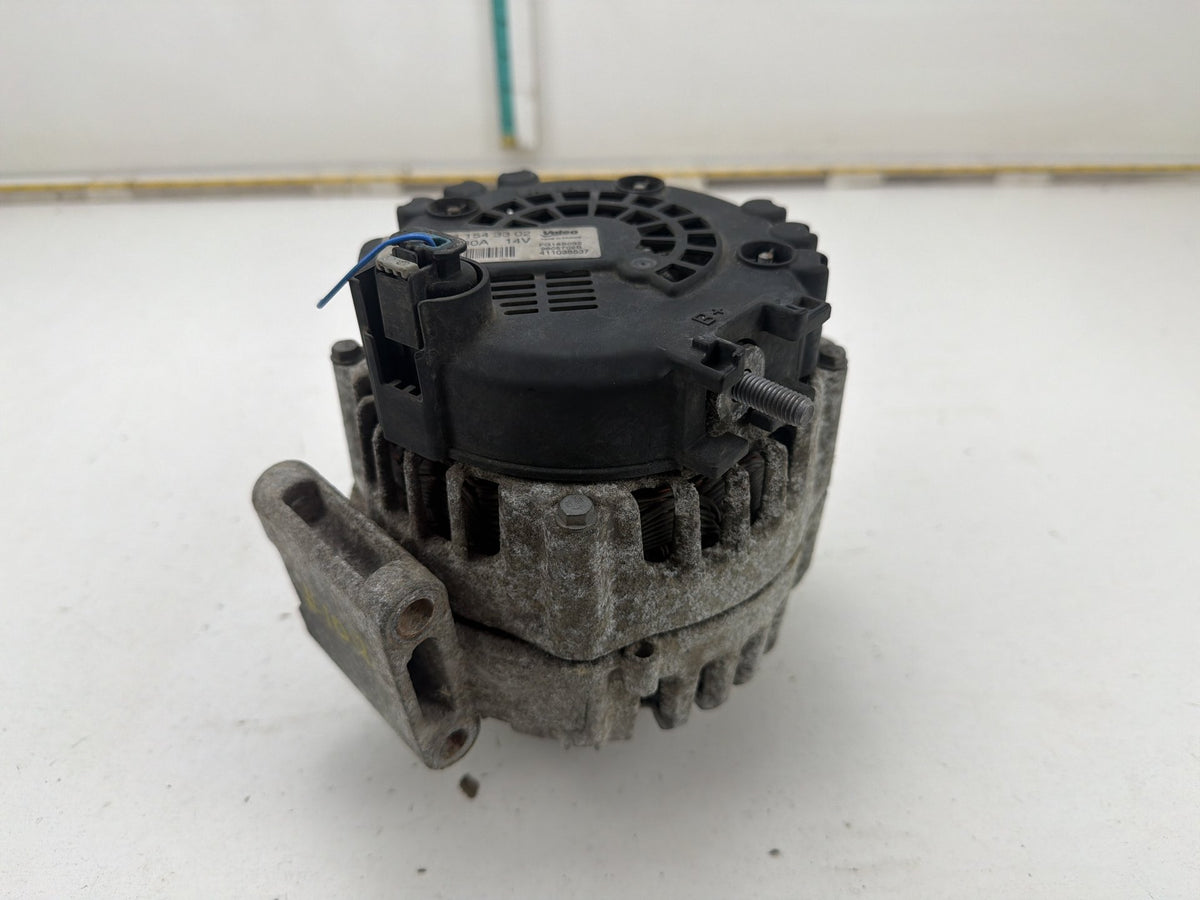 2010-2013 Mercedes-Benz R350 Alternator Assembly A0141543302 OEM