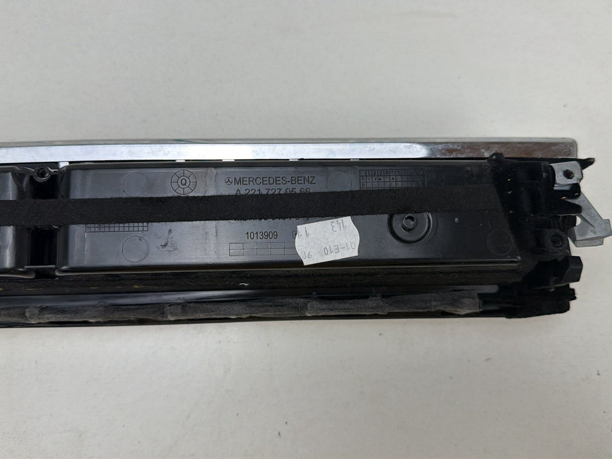 2007-2013 Mercedes-Benz S550 W221 Front Left Side Interior Door Panel Arm Rest OEM