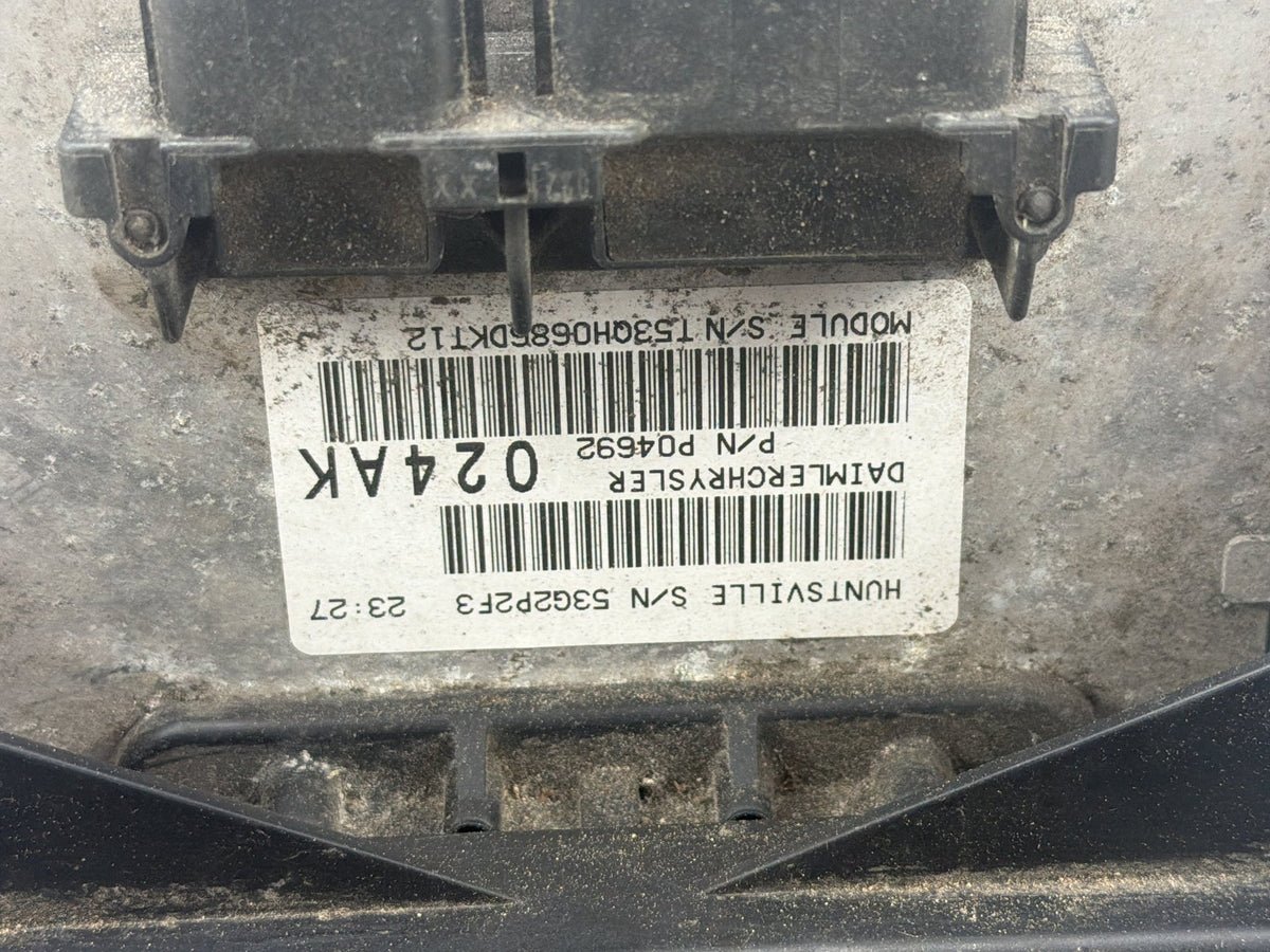 2005-2009 Jeep Commander Totally Integrated Power Module (TIPM) Fusebox OEM