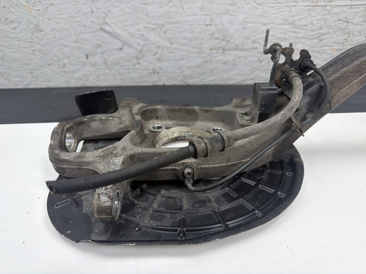 2014-2020 Maserati Quattroporte Front Front Left Side Steering Knuckle OEM