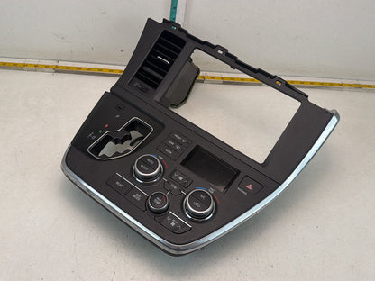 2015-2019 Toyota Sienna A/C Heater Climate Control, Radio Bezel 55405-08040 OEM