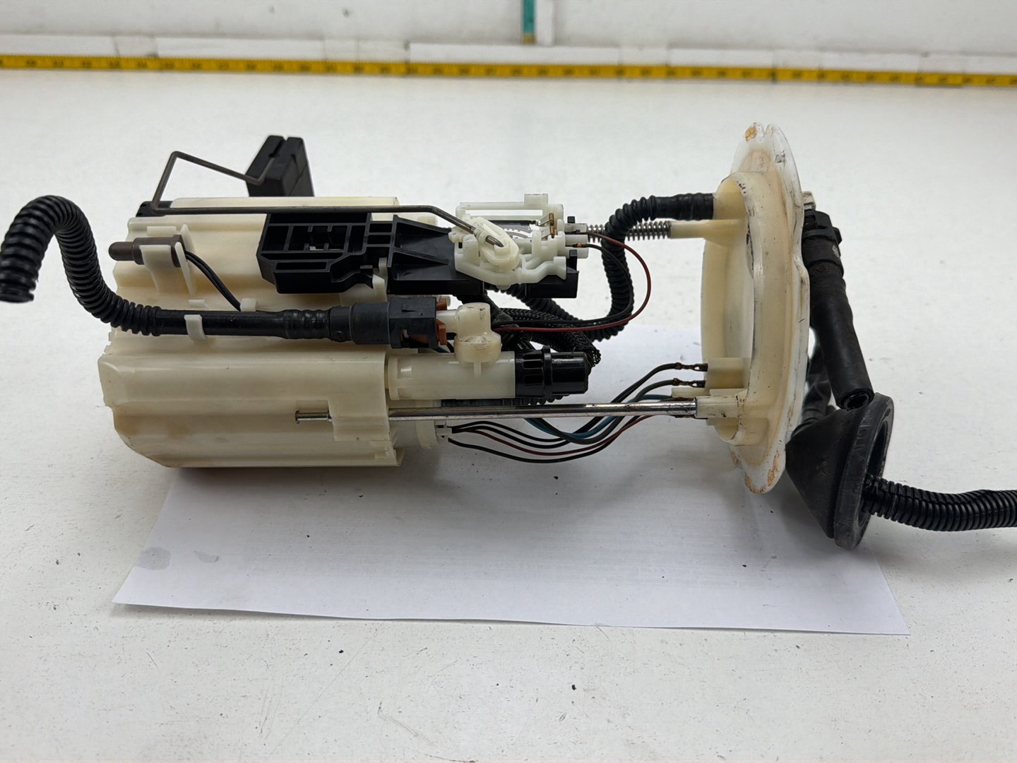 2014-2015 Infiniti Q50 Gas Tank Fuel Pump Sending Unit 170401MA0B OEM