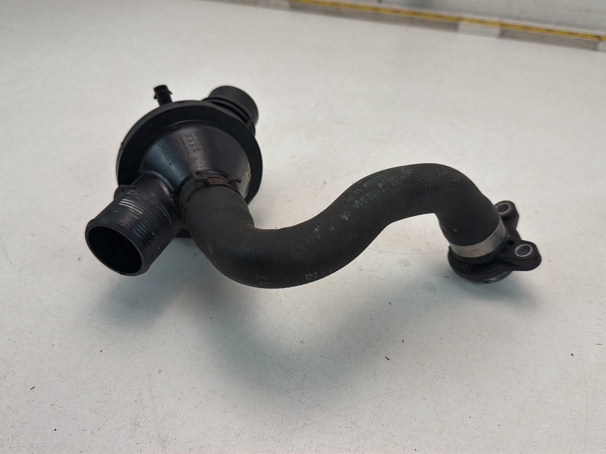 2014-2016 BMW 228i F22 Lower Thermostat Coolant Water Hose 11537603514 OEM