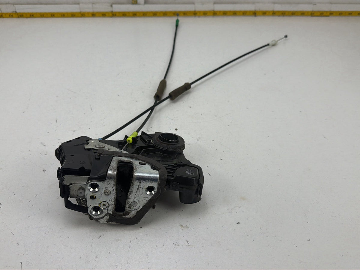 2012-2017 Toyota Camry Right Side Door Lock Latch Actuator Motor A084249 OEM