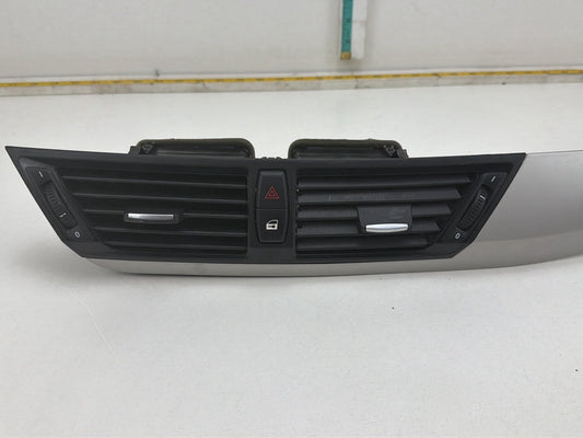 2013-2014 BMW X1 E84 SUV Dash Air Vent Centre OEM