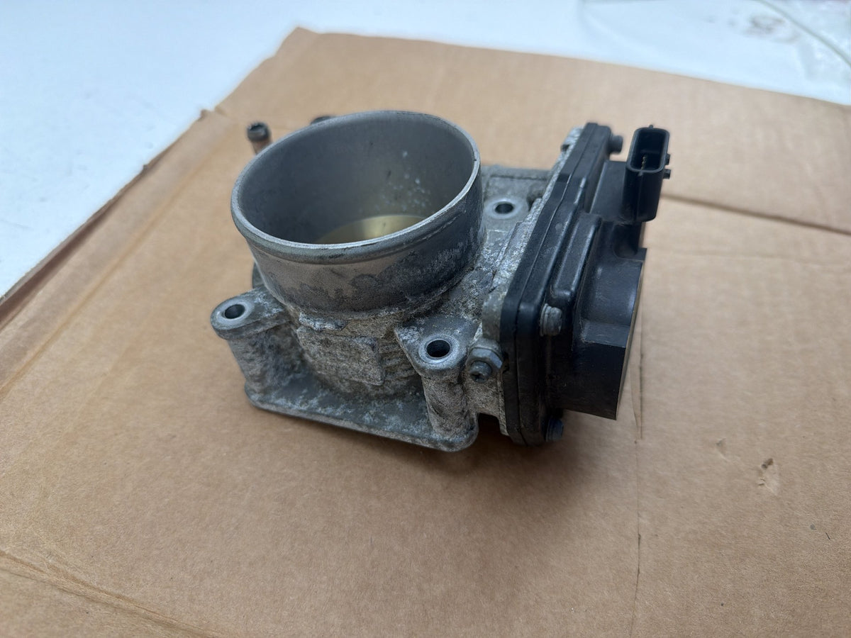 2009-2013 Infiniti G37 3.7L Right Side Throttle Body Throttle Valve Assembly OEM