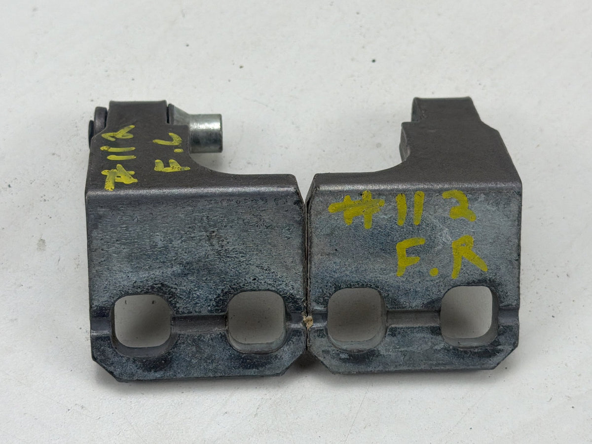 2014-2021 Maserati Quattroporte Front Left Right Side Door Hinges Set OEM