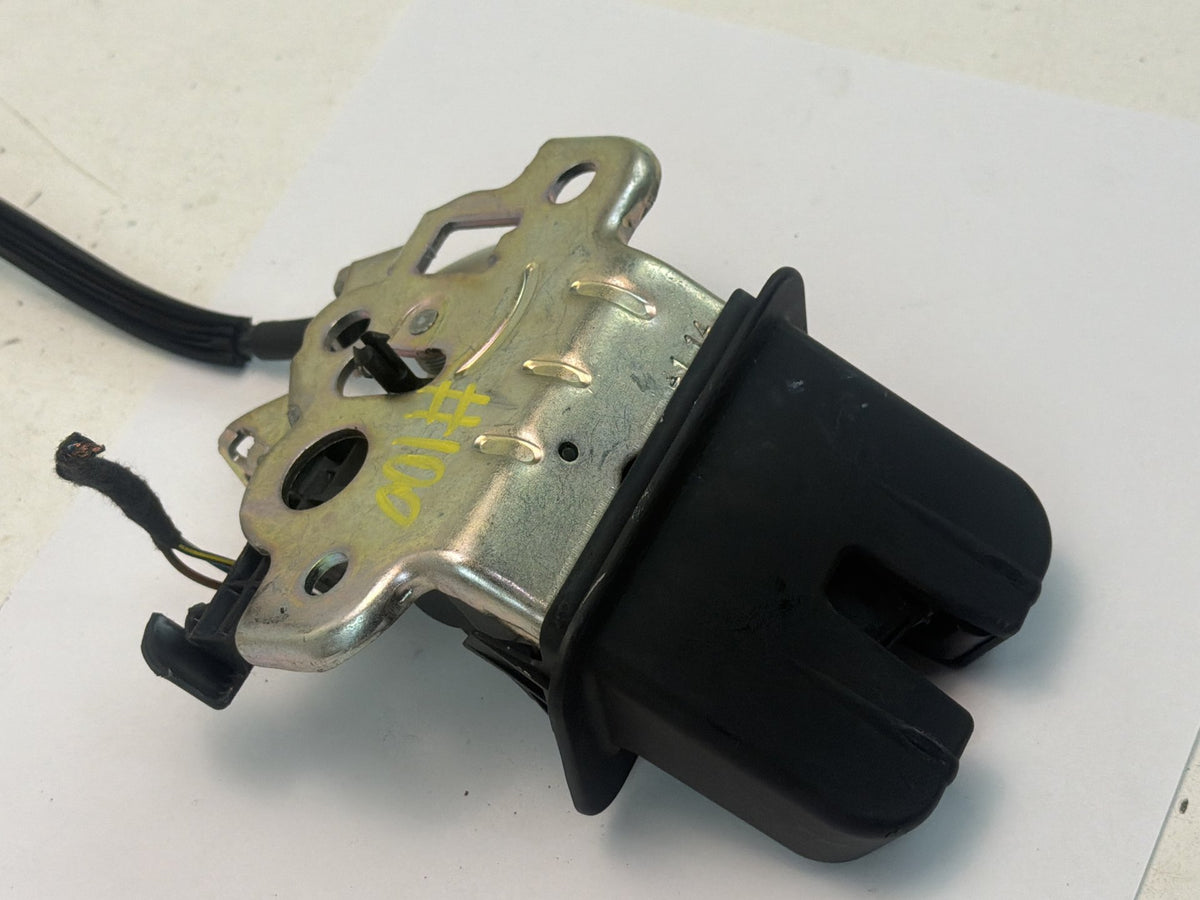 2015-2020 Audi A3 8V Rear Trunk Lid Tailgate Lock Latch Actuator 4H0827505A OEM