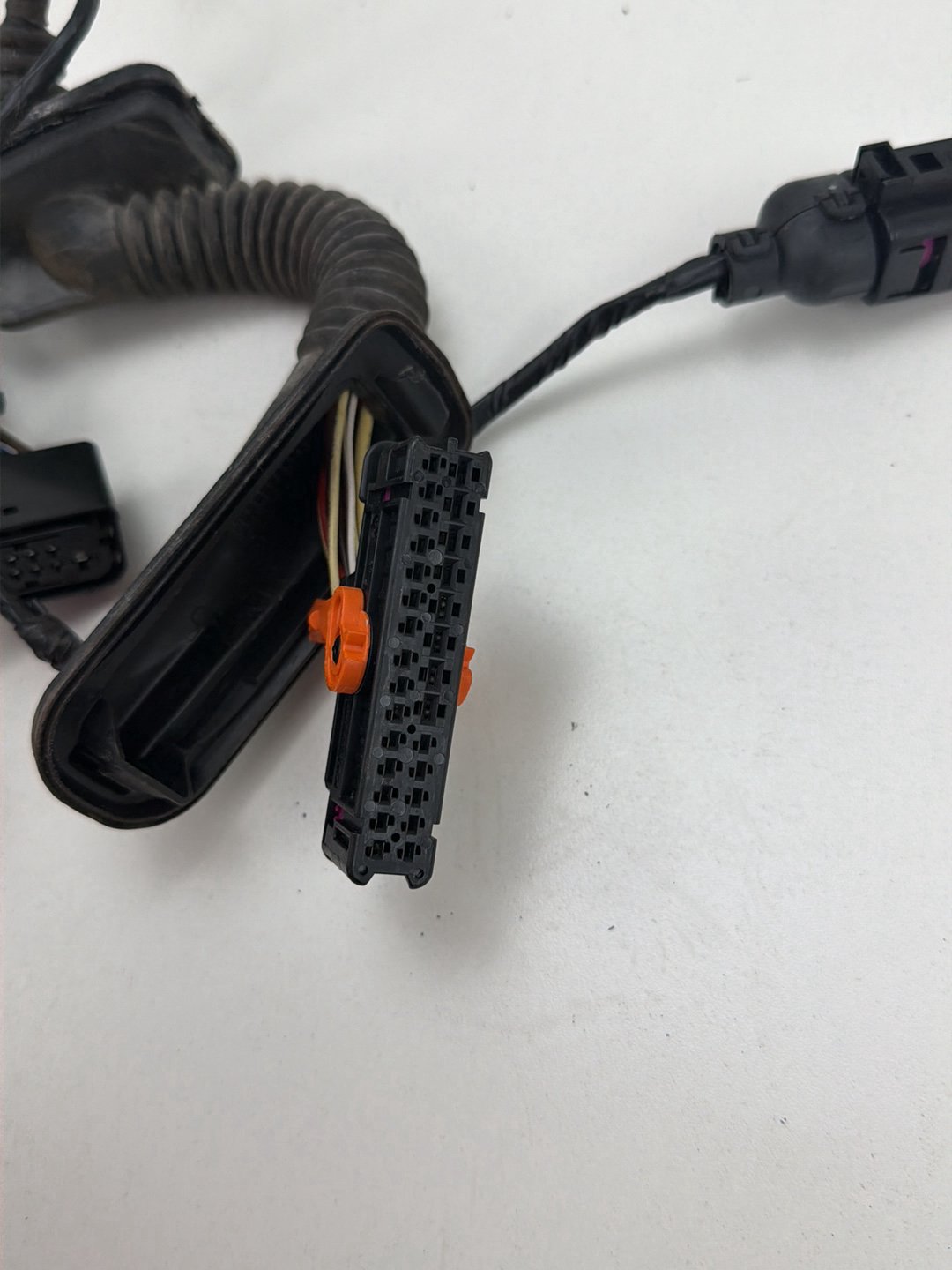 2013-2017 Volkswagen Tiguan Rear Right Side Door Harness Wire Wiring OEM