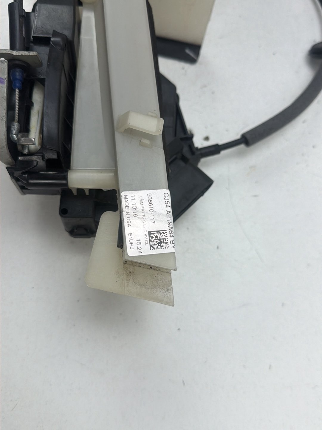 2013-2019 Ford Escape Front Right Passenger Side Door Lock Latch Actuator OEM