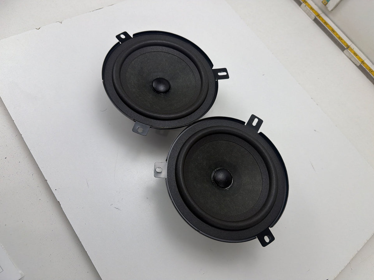 2014-2021 Maserati Quattroporte Front Right Left Door Speaker Pair 670002106 OEM