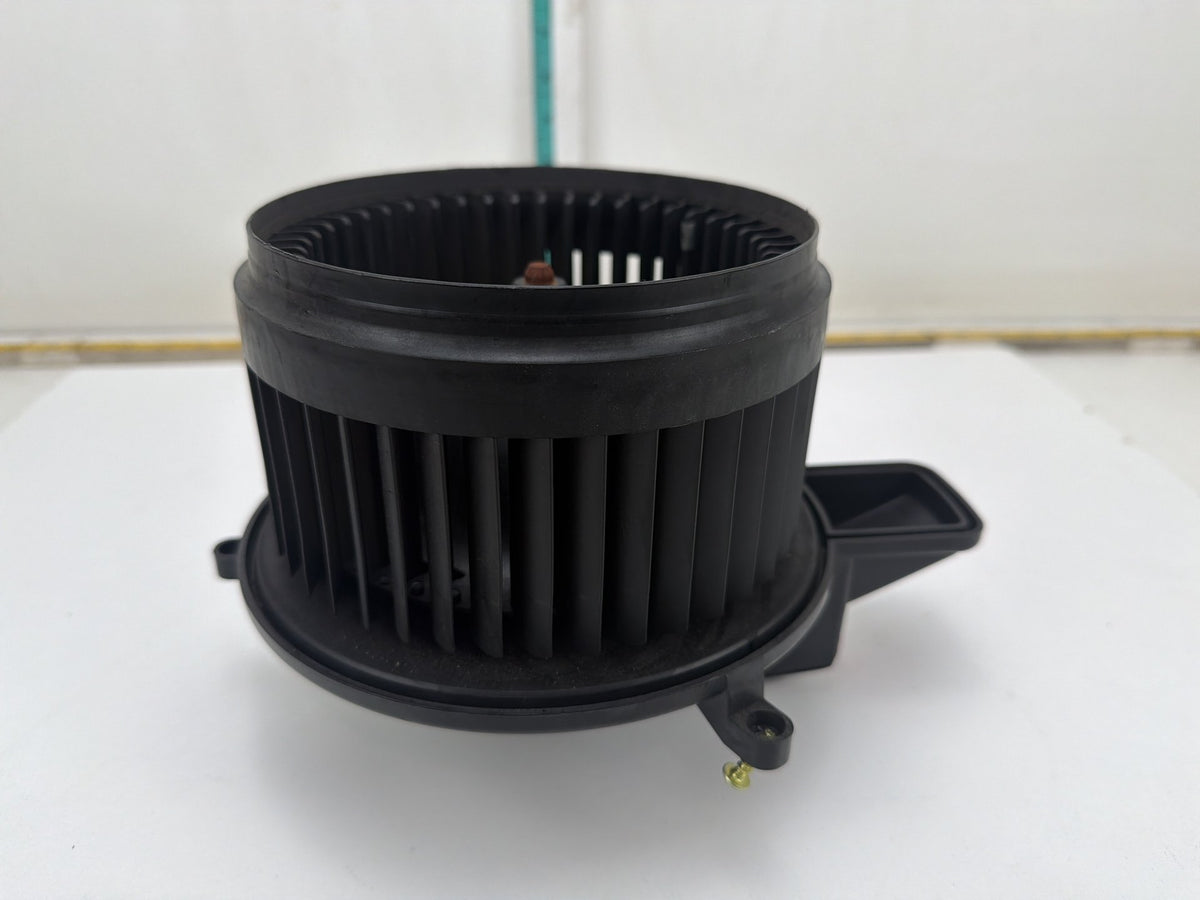 2014-2021 Jeep Grand Cherokee Front HVAC Blower Motor Assembly OEM