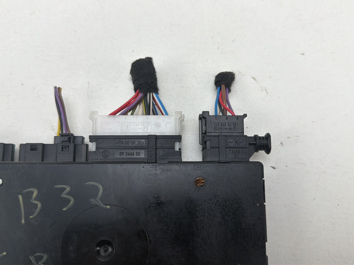 2010-2014 Mercedes-Benz E-Class-Front Right Seat Control Module A2129005300 OEM