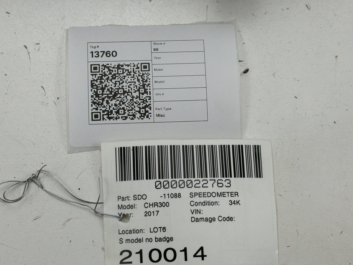 2017 Chrysler 300 Speedometer Instrument Cluster P68310220AD 34K Miles OEM
