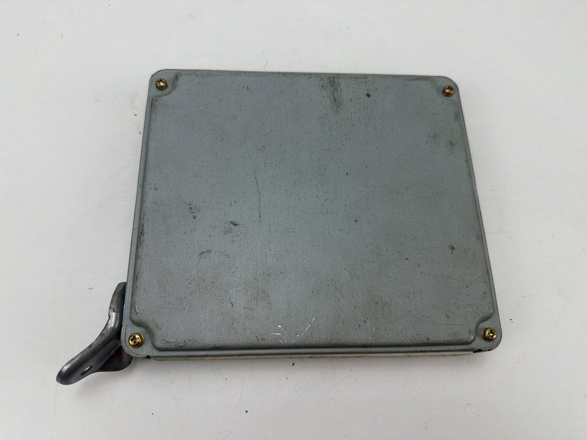 2004 Toyota Sienna Engine Computer Control Module Unit ECU 89661-08103 OEM