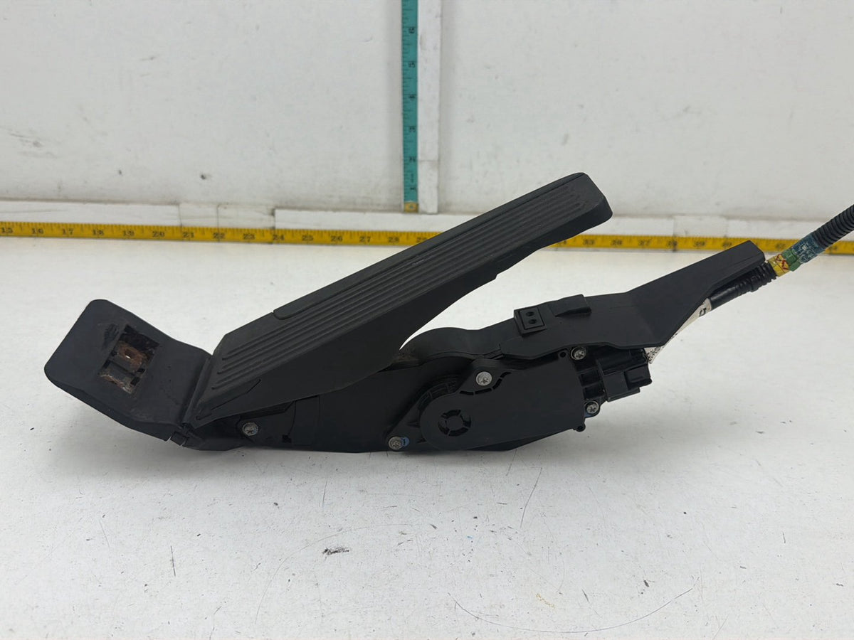 2014-2023 Infiniti Q50 Accelerator Gas Pedal OEM