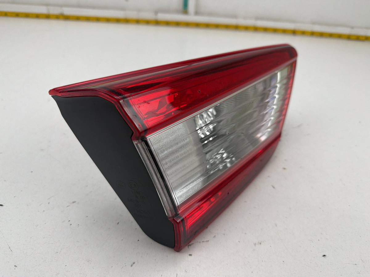 2017-2019 Subaru Impreza Rear Left Driver Side Inner Tail Light 84251-FL05B OEM