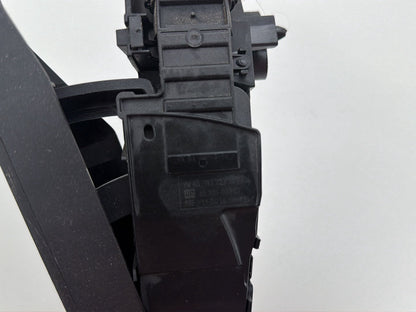 2013-2017 Volkswagen Tiguan Gas Pedal 65101011 OEM