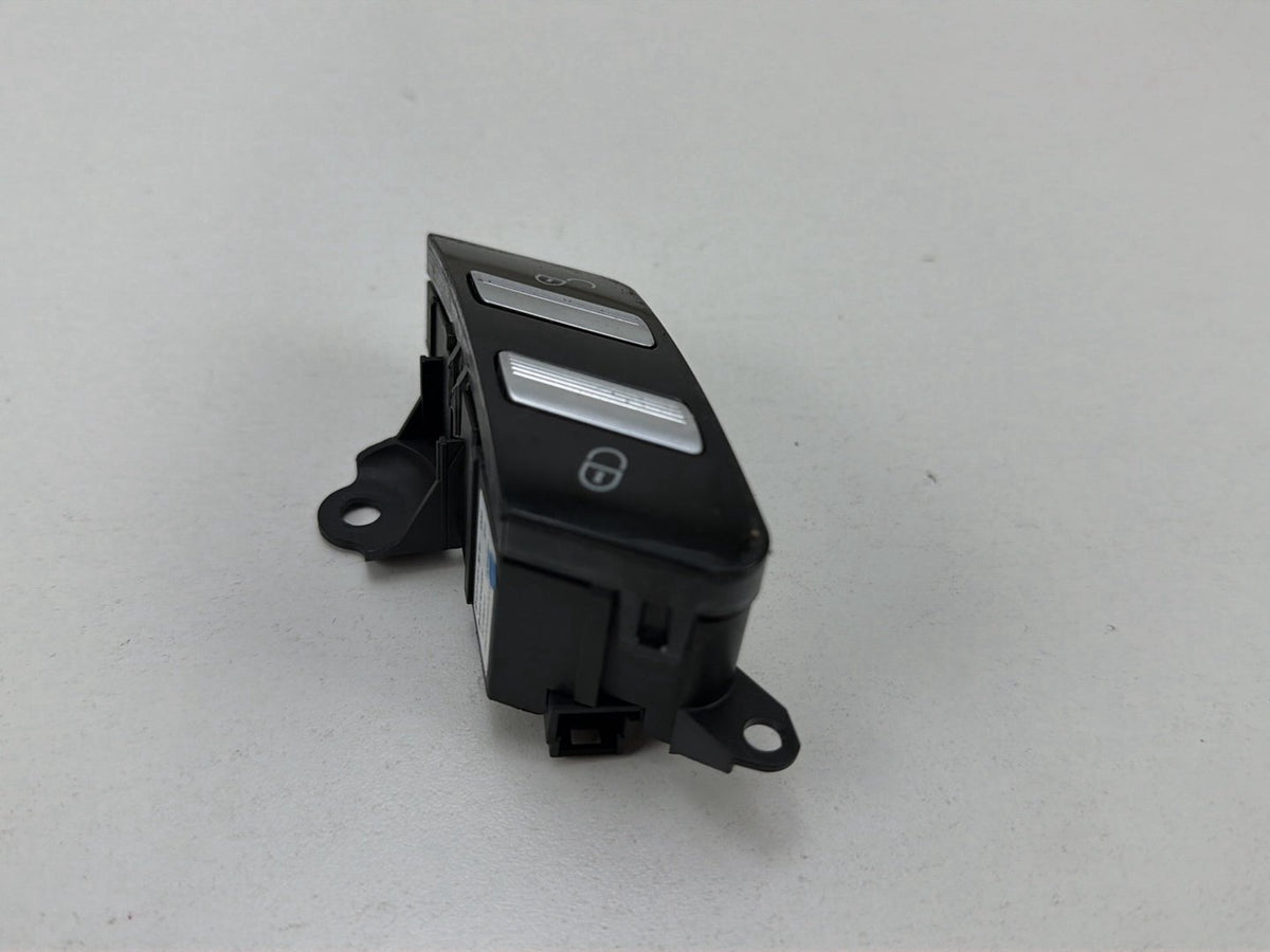 2007-2013 Mercedes-Benz S-Class W221-Front Left Door Lock Switch 2218213051 OEM