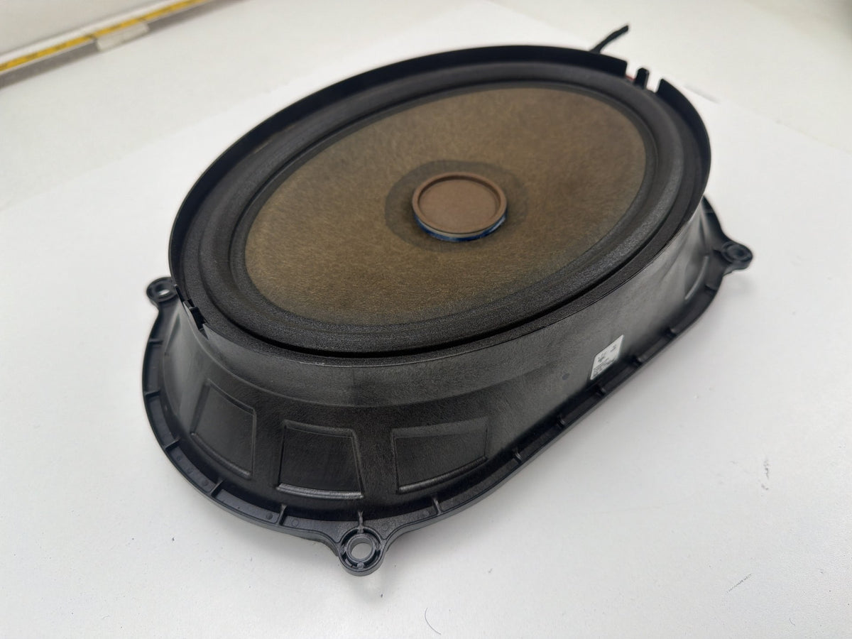 2014-2021 Maserati Quattroporte Door Audio Sound Speaker Woofer 670005164 OEM