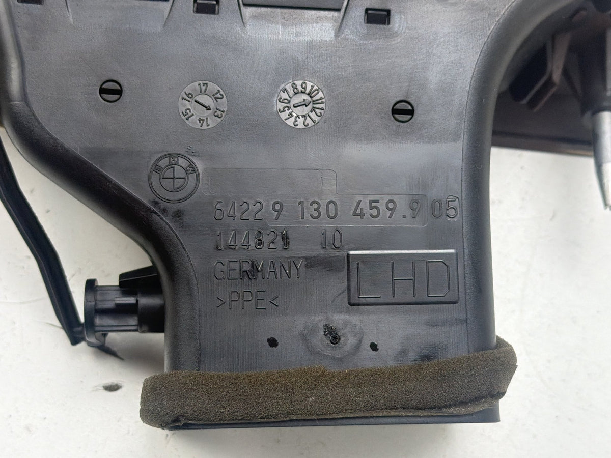 2009-2011 BMW 335i xDrive Front Left Driver Side Dash A/C Air Vent 9130459 OEM