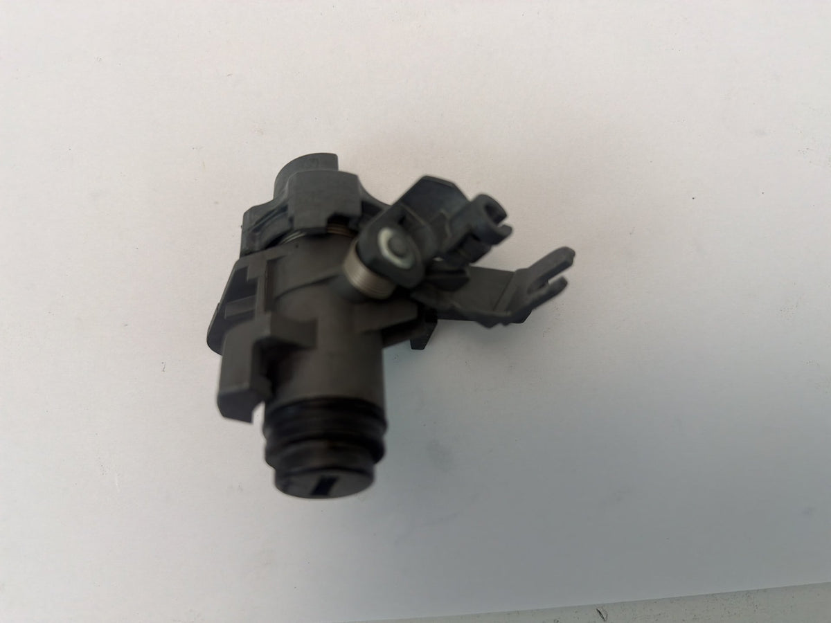 2015-2019 Audi A3 Rear Trunk Lid Lock Cylinder 8F0827573 OEM