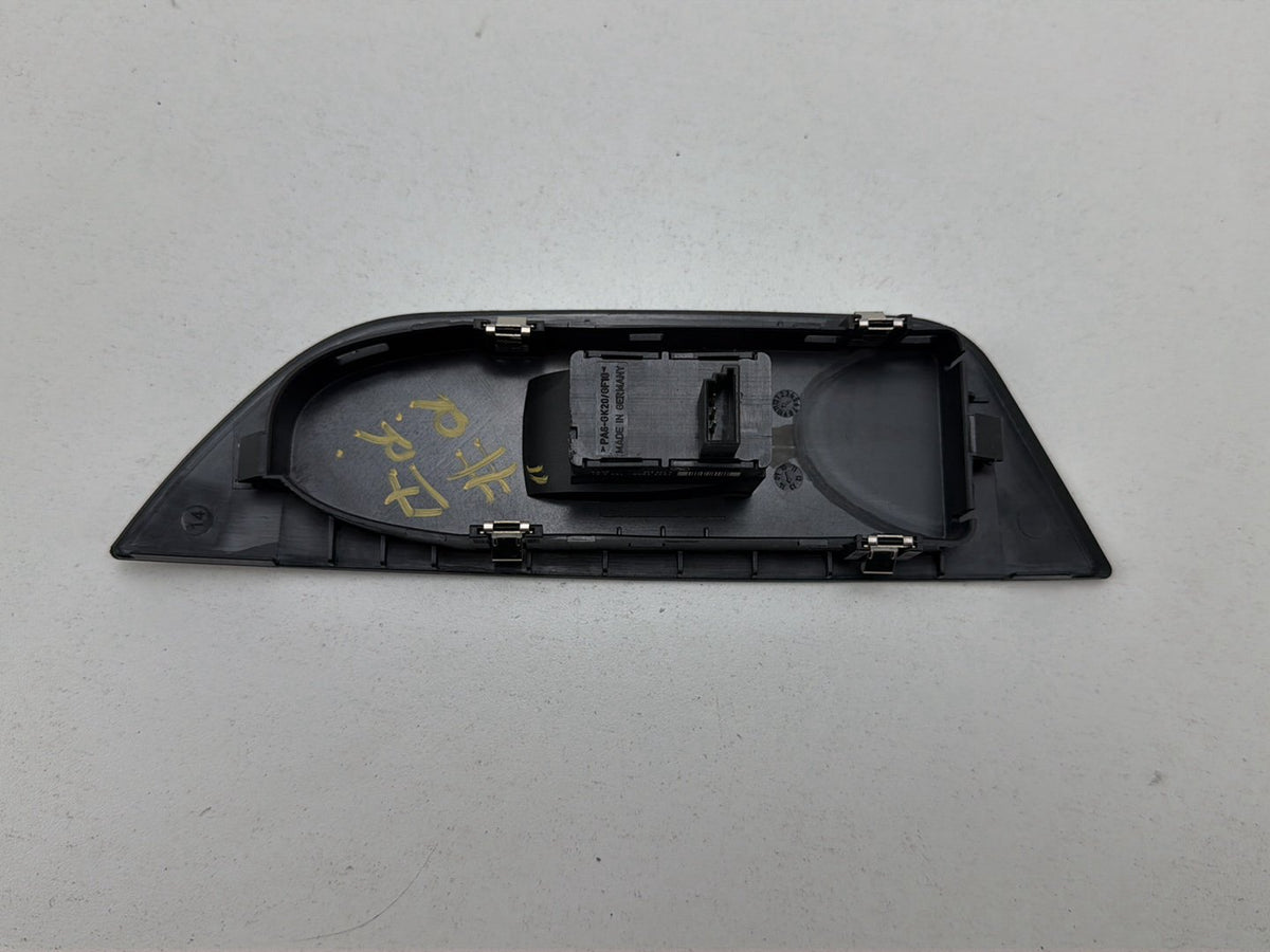 2012-2015 BMW X1 E84 Rear Right Window Door Power Switch Control 6935534 OEM