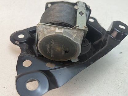 2015-2017 Toyota Sienna L30 - Rear Right 3rd Row Seat Belt Retractor C085407 OEM