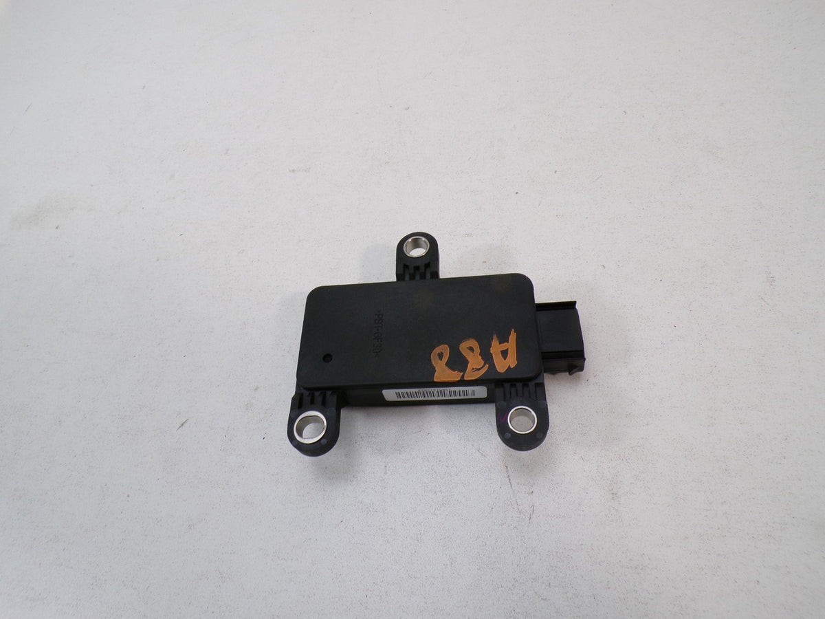 2014-2016 Kia Cadenza Yaw Rate Sensor Control Module 95690-3V100 OEM