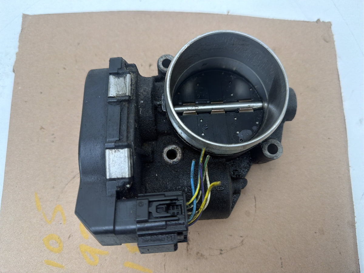 2011-2016 BMW 550i xDrive 4.4L Engine Throttle Body 7555944 OEM