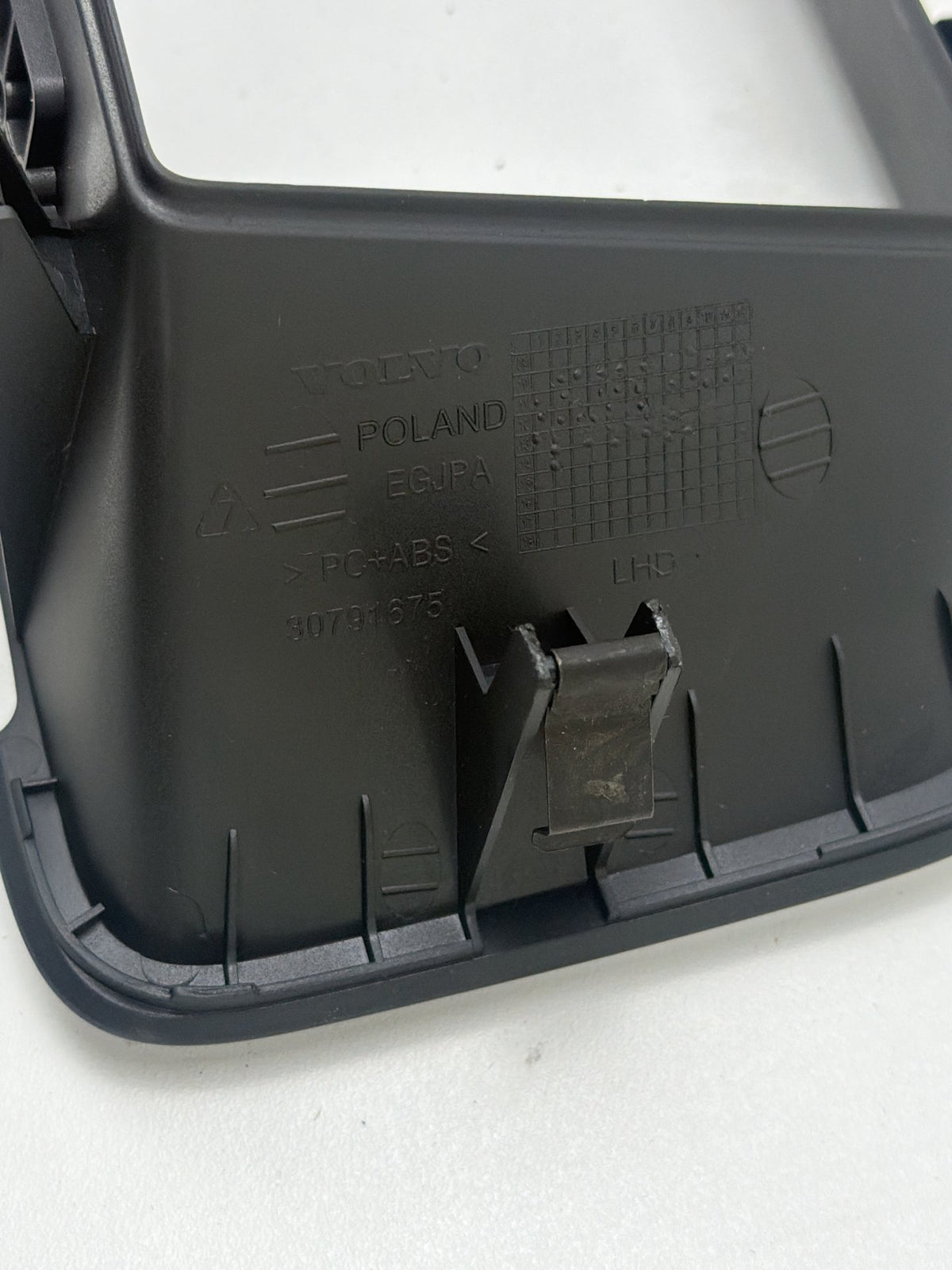 2011-2018 Volvo S60 Center Dash Screen Surround Bezel W/ Air Vent OEM