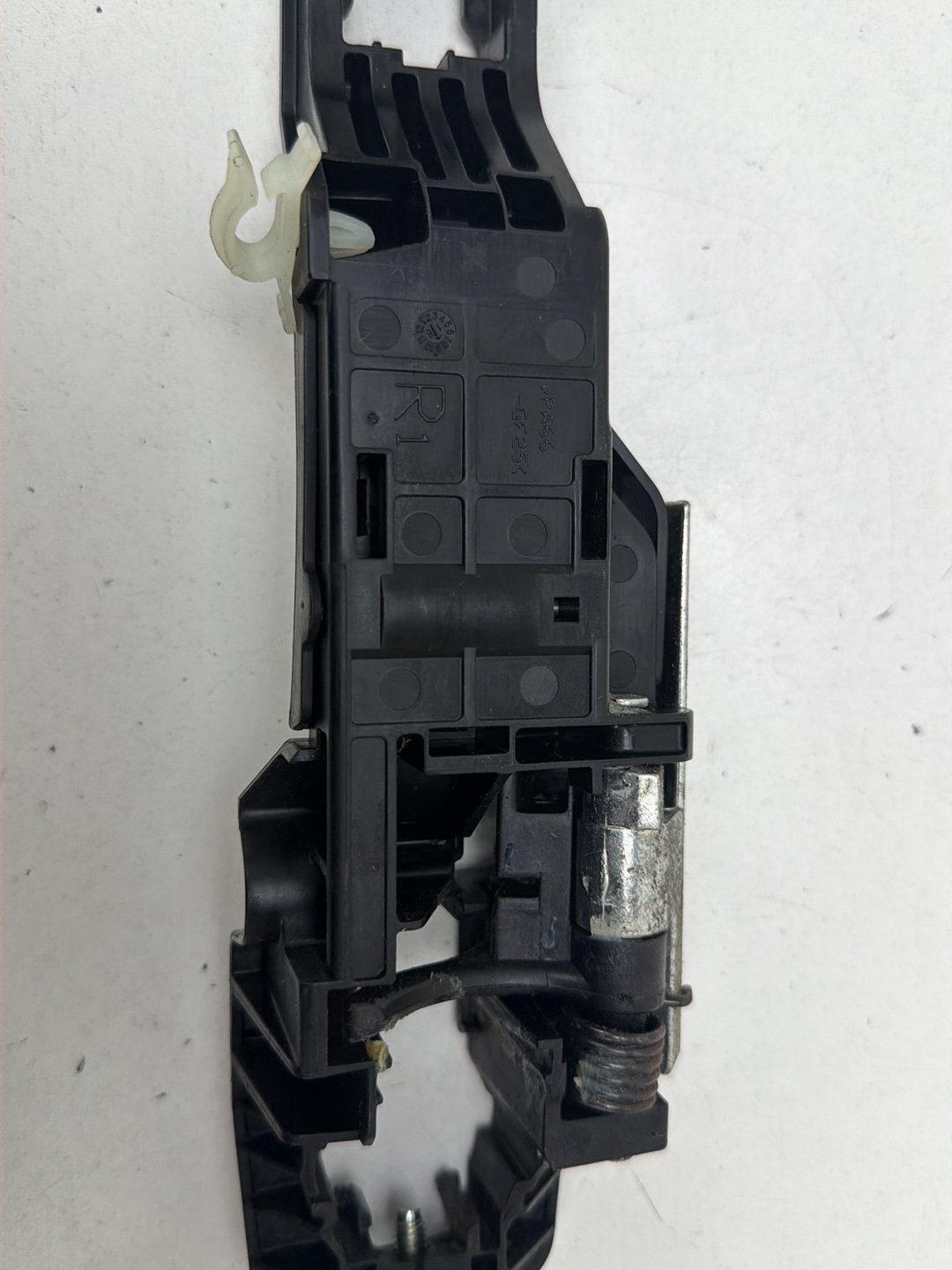 2013-2019 Nissan Sentra Front Right Passenger Side Door Handle Base OEM