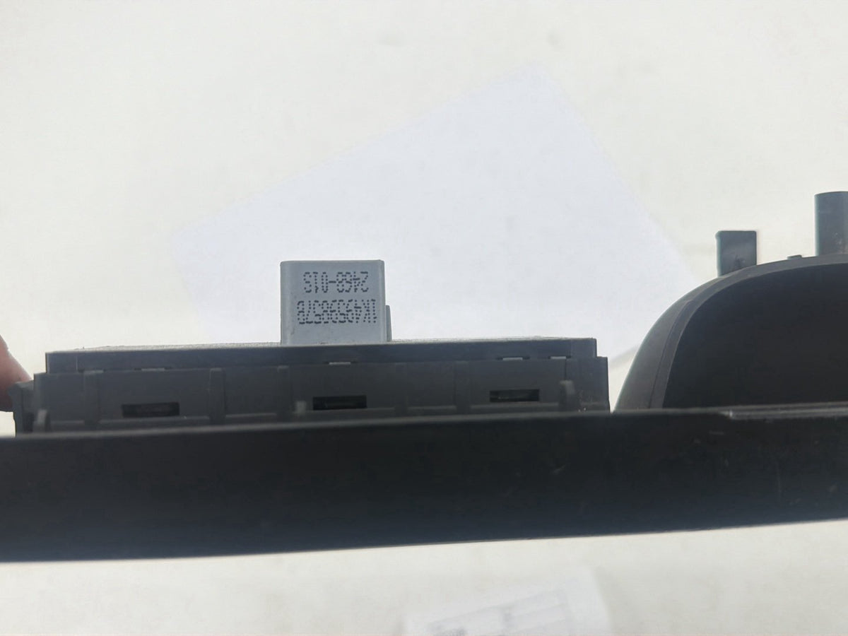2006-2010 Volkswagen Passat Front Left Driver Side Master Window Switch OEM