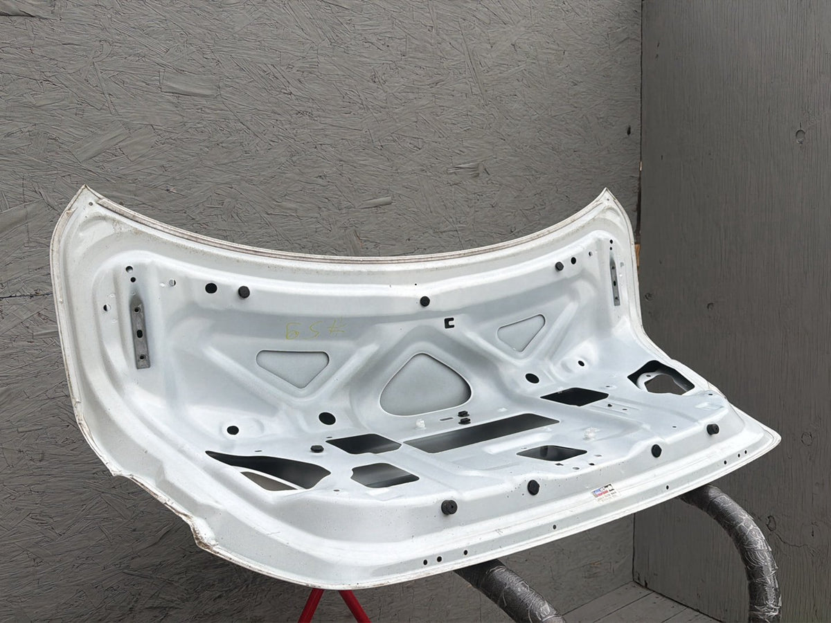 2016-2019 Nissan Sentra Rear Trunk Lid Tailgate Shell Cover Panel OEM