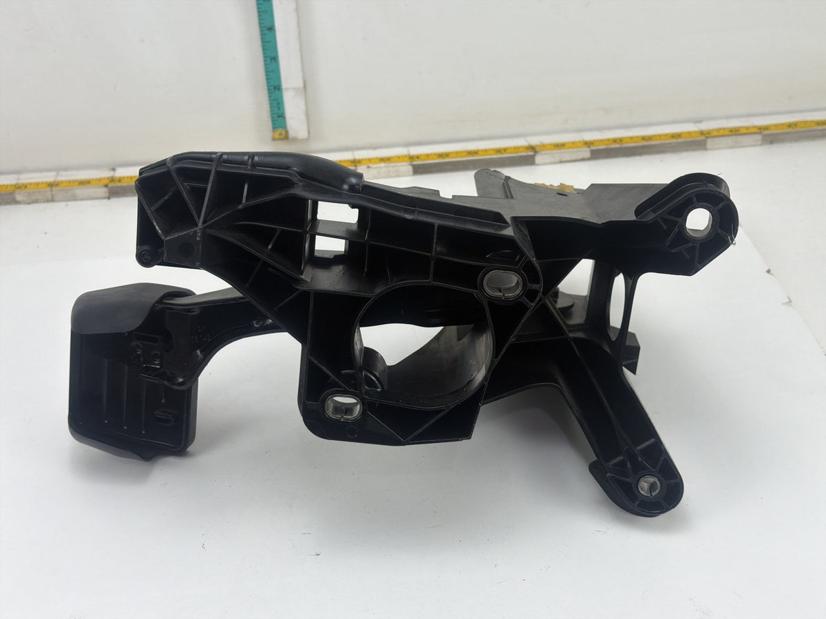 2015-2020 Audi A3 Brake Stop Pedal w/ Bracket Support 5Q1721117E OEM