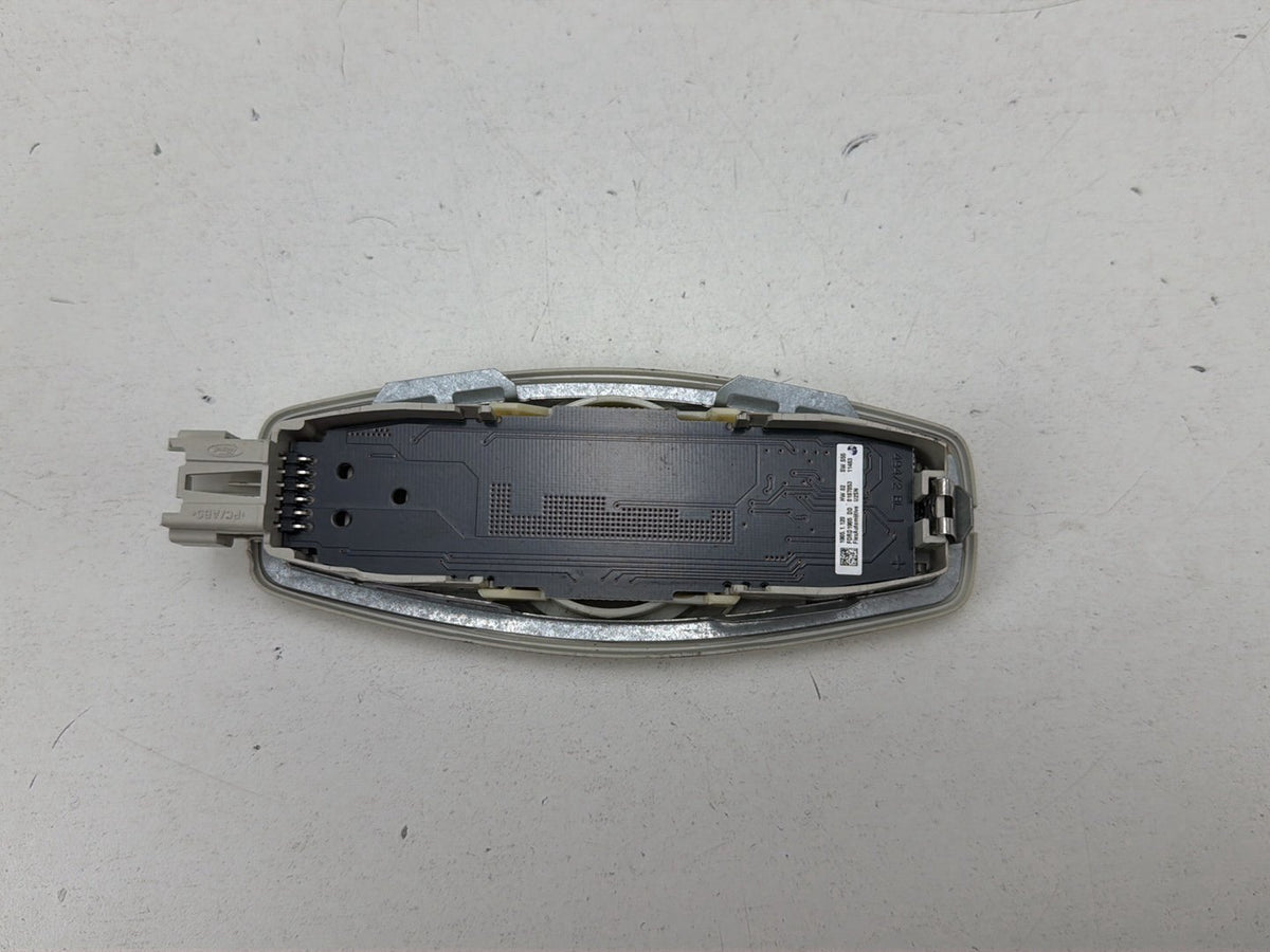 2012 Ford Focus MK2 Rear Center Dome Light Reading Lamp Assembly Tan OEM