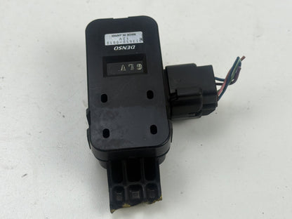 2004-2006 Lexus LS430 Smog Emission Sensor Control Unit 013650-0010 Cracked OEM